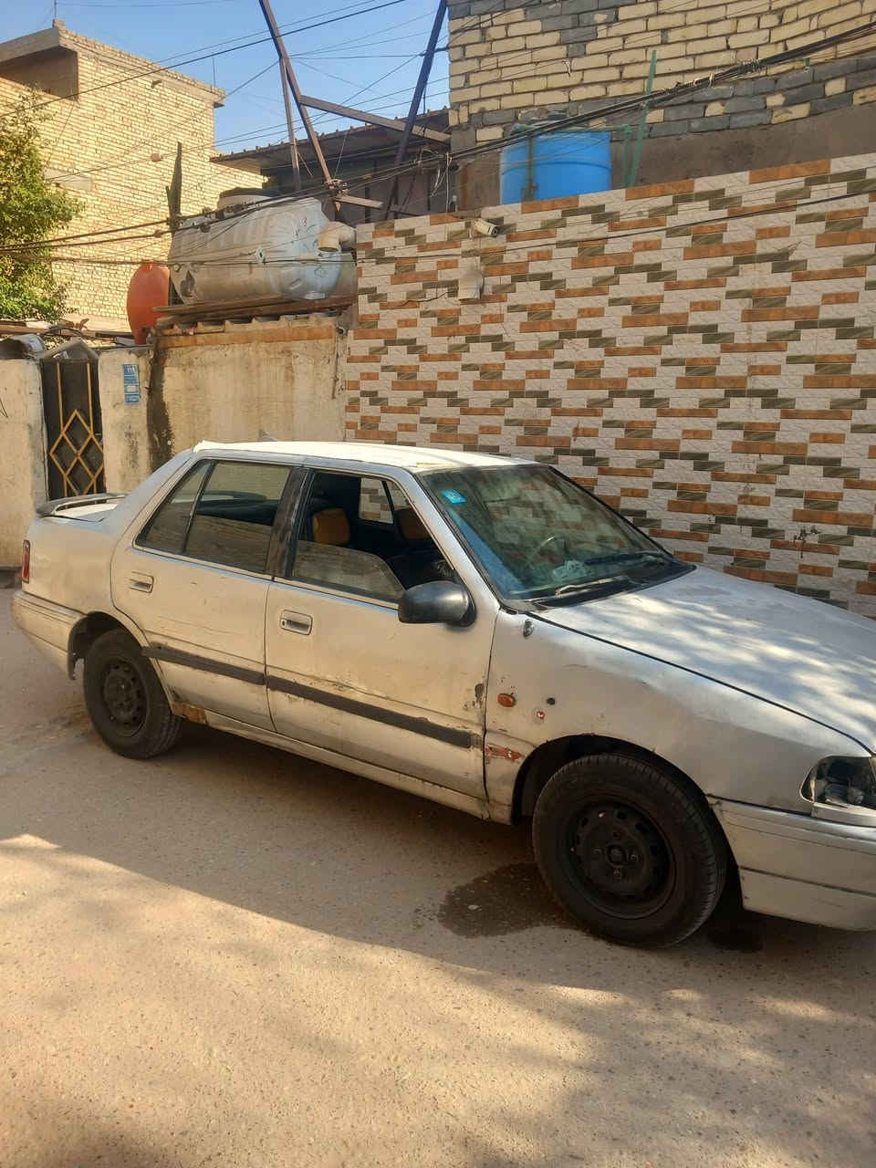 هونداي اكسل موديل ٩٣ رقم ديالى انكليزي بأسمي السيارة كير محرك كفالة السيارة جاهزة ترايك للبصرة العنوان بغداد حي اور السعر ١٧ ورقة 
*********** .
