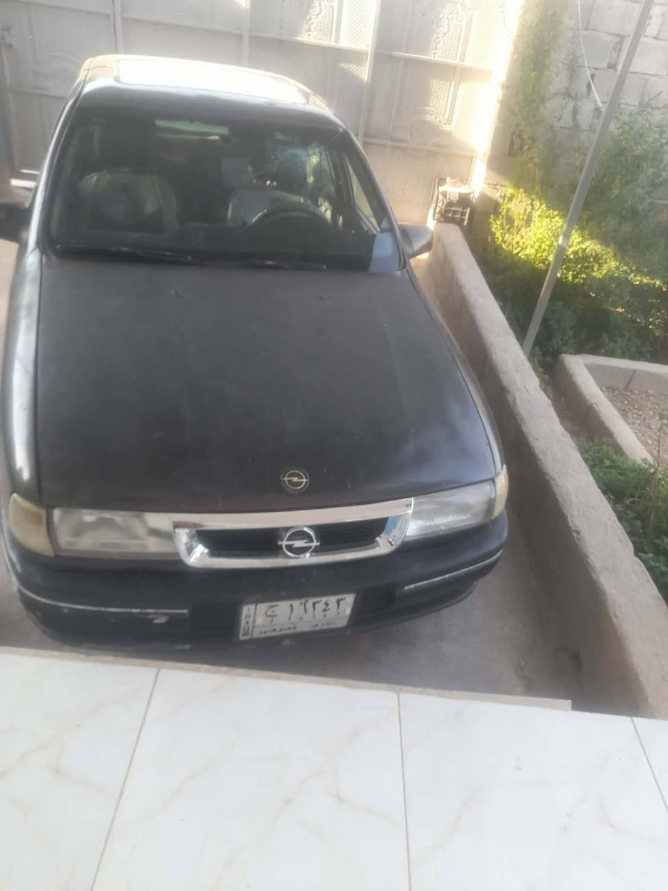 فكتره حجم ١٦ موديل ٩٢ رقم ألماني نينوئ صاحبها الشرعي بل موصل كاربون بيها  كير ومحرك شرط تواير جدد ماتصرف عليها ربع السعر ٣٥ وبيها مجال قليل العنوان موصل قرب صيطرت العقرب ***********
