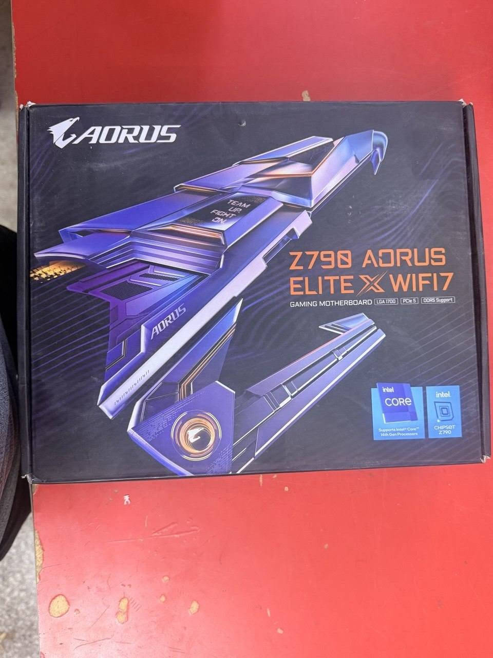 قطع حاسوب • ASUS ROG THOR 850W • Z790 AORUS