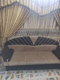 طقم ونص • ٣ قنفات كبار • ٦ قنفات صغيره
