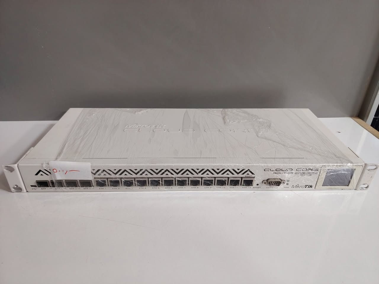 🔥📢 متوفر للبيع ccr 1036 1g 4sfp

♦️ محور نظام نظام ديسي 24v

☝️☝️☝️☝️ 
بسعر 500.000

للإستفسار والتواصل *********** واتساب توجد خدمة توصيل خلال 24 ساعة
