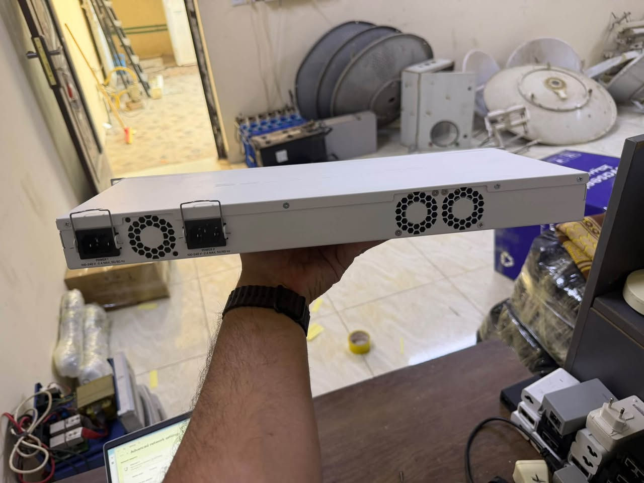 CCR1036-8G-2S+ • 10G • نظيف جدا