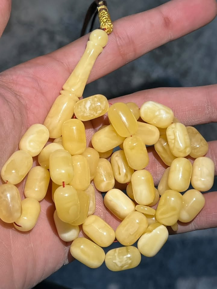 كهرب حر طبيعي
الوزن 38.9 غرام

عدد الحبات 45 حبة

سعر الغرام 10$ 

مكاني بغداد الكرخ

***********
