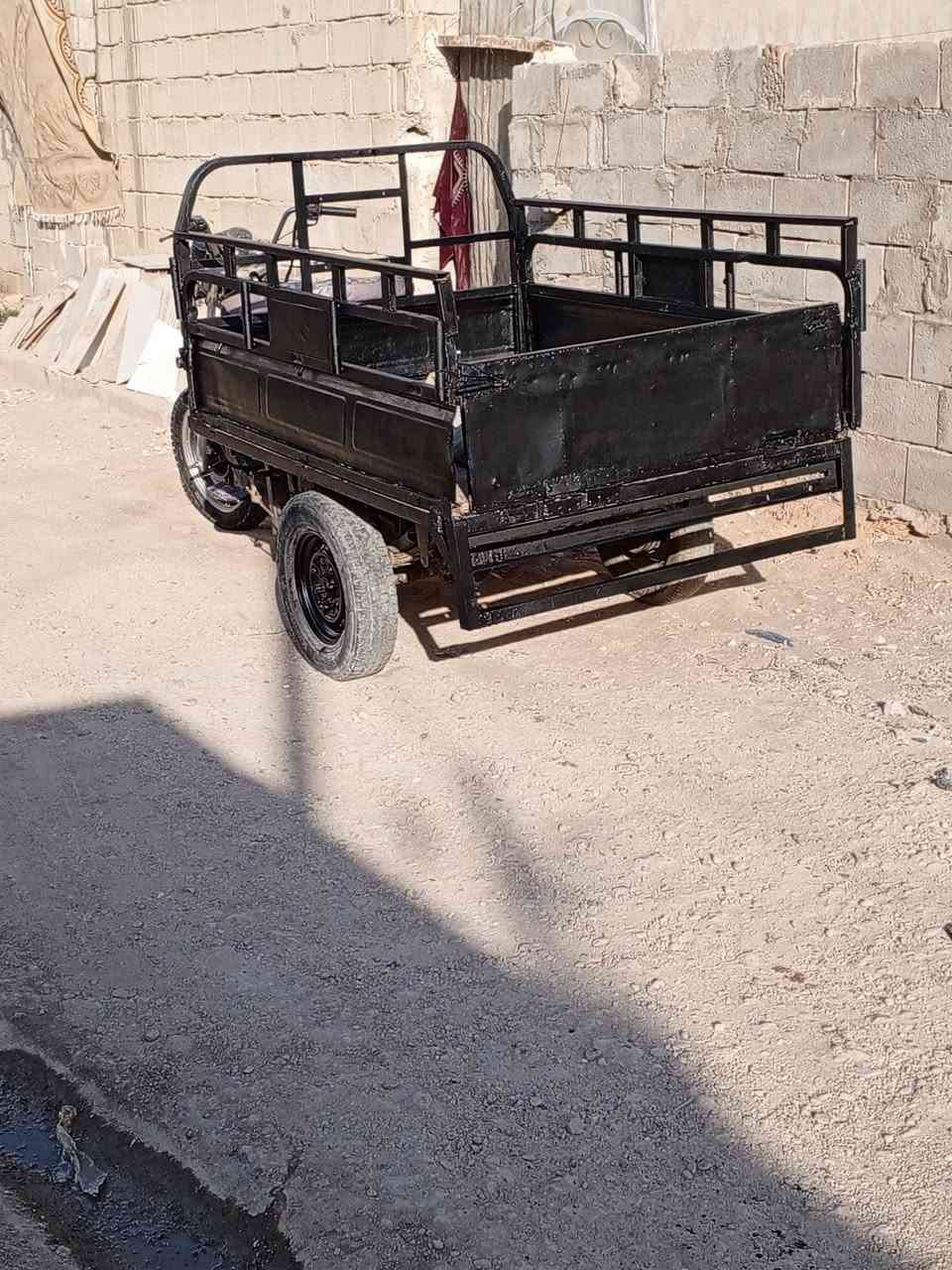 السلام عليكم ستوته للبيع السعر 550 وبيه مجال مكاني خمسة كيلو اتصل على الرقم ***********

