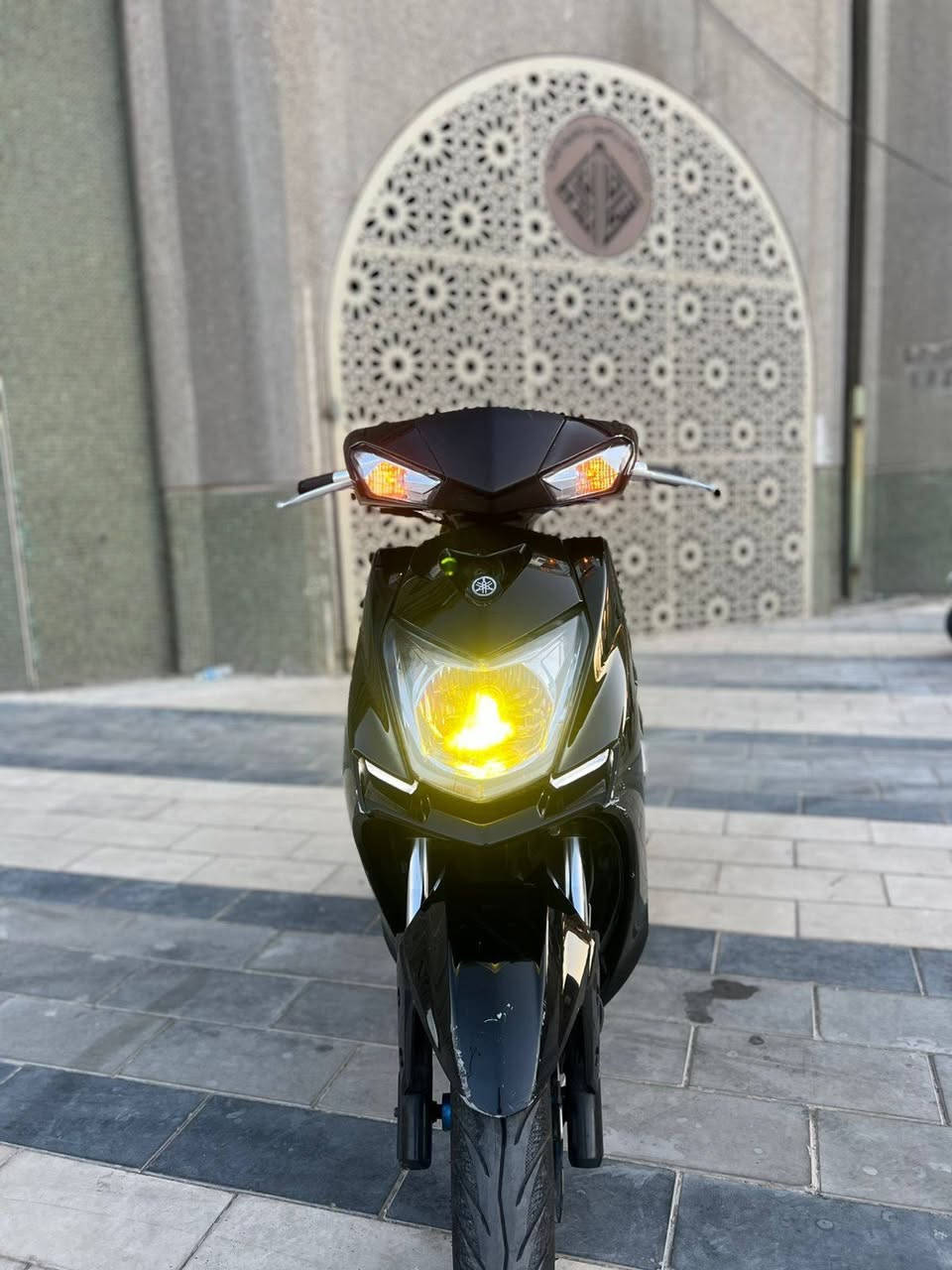 دراجه سنس فحل شمعه الحديث مال رمبه نوزل  خطين مكينه ناعمه كفرات اصليه كهربائياتها كلها شغاله دراجه تتعب  دكول جيده مكفوله اي نقص مابيها العنوان بغداد الكرخ السعر مليون 300 الرقم ***********
