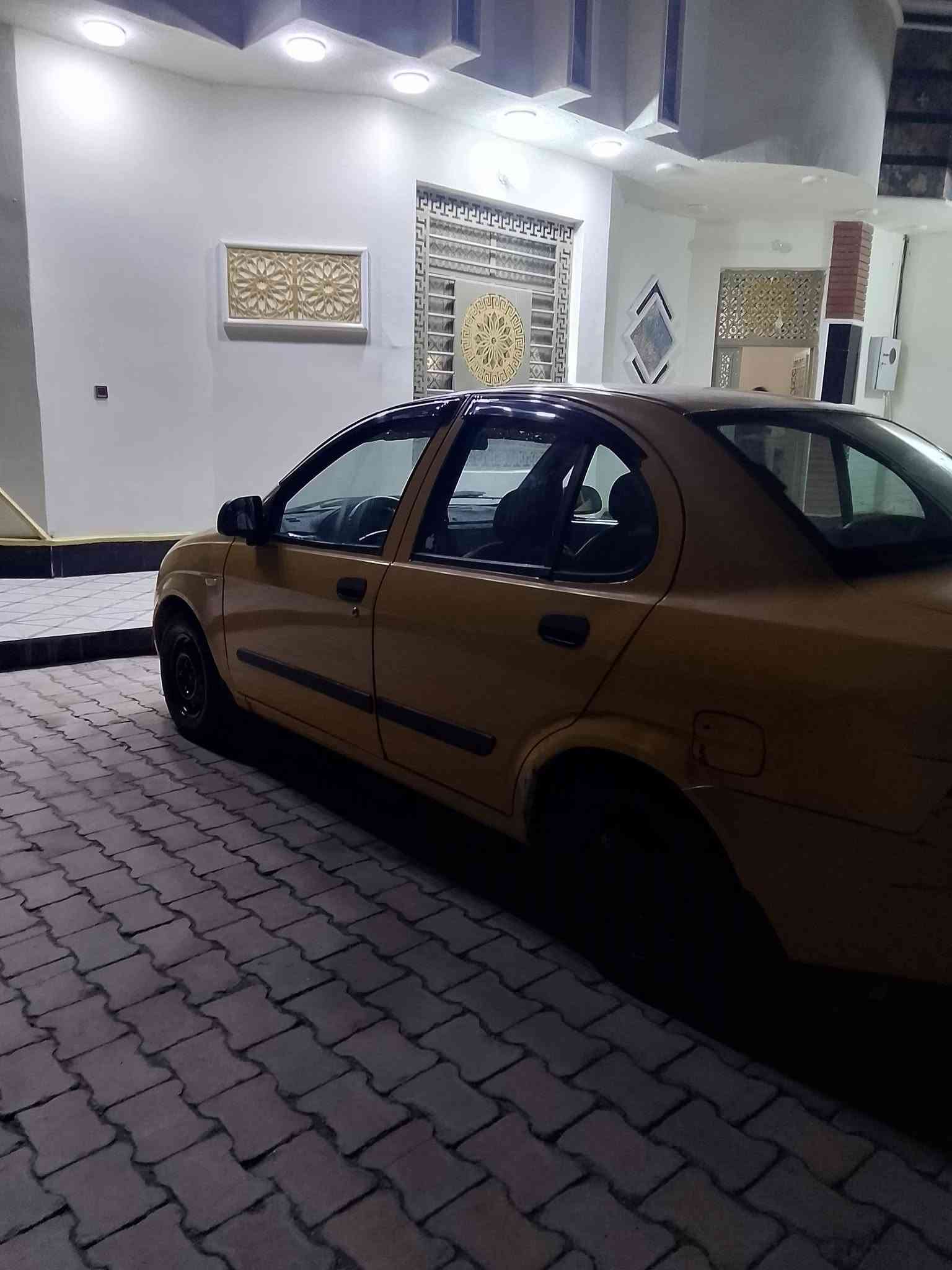 سلام عليكم طيبه لبيع موديل 2015سياره خير من الله حداديه شواصي مكفولات تخم تايرات جداد سياره جاهزه من كل نواحي عليه غرامات 400ينزلن من سعره مكاني كربلاء الحسينيه  السعر 25بيه مجال ***********
