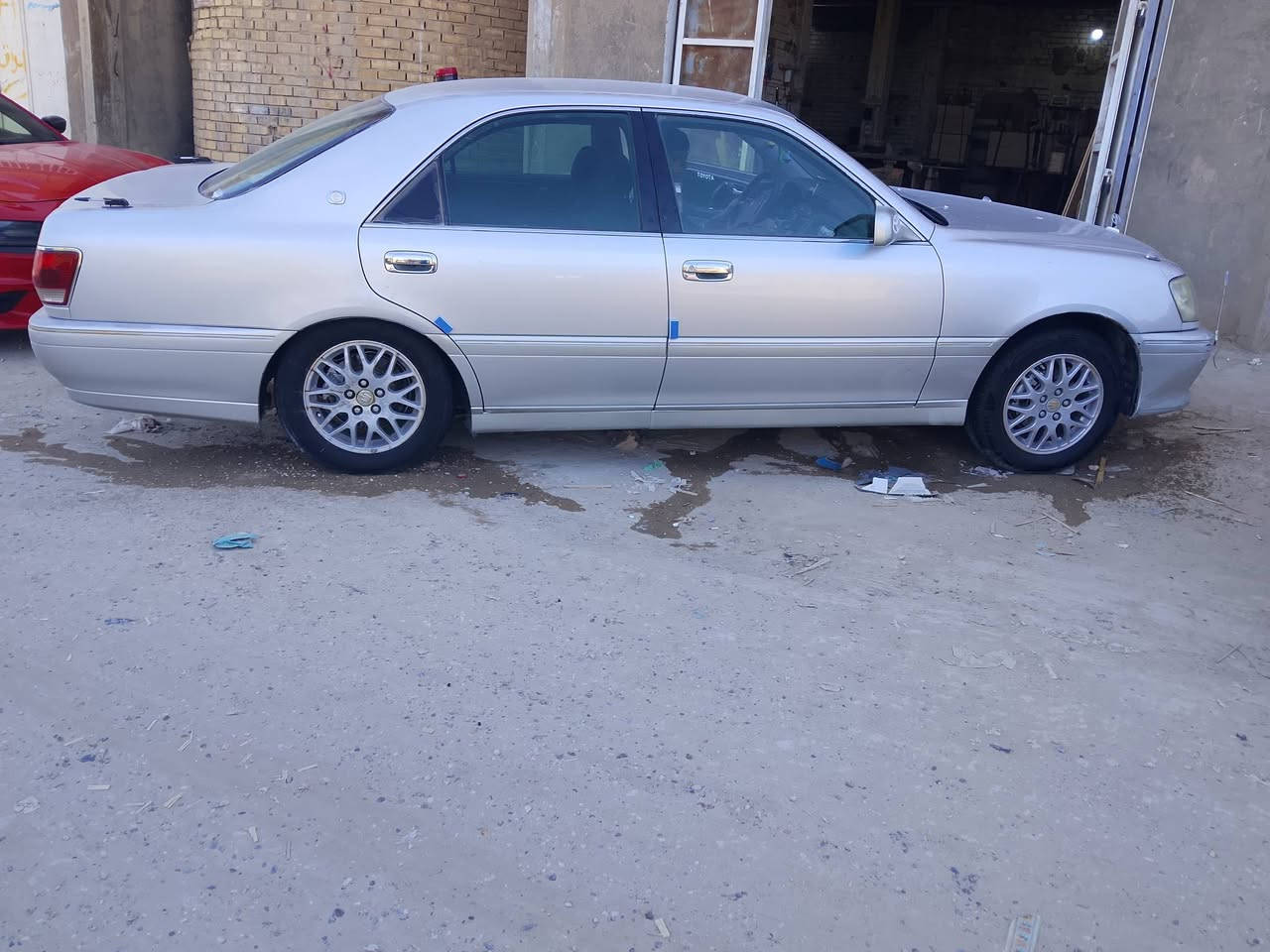 سلام عليكم ورحمه الله حبايبي ملكه موديل الفين و4سياره نضيفه حيل حيل شراي يتصل واني خادم ***********
