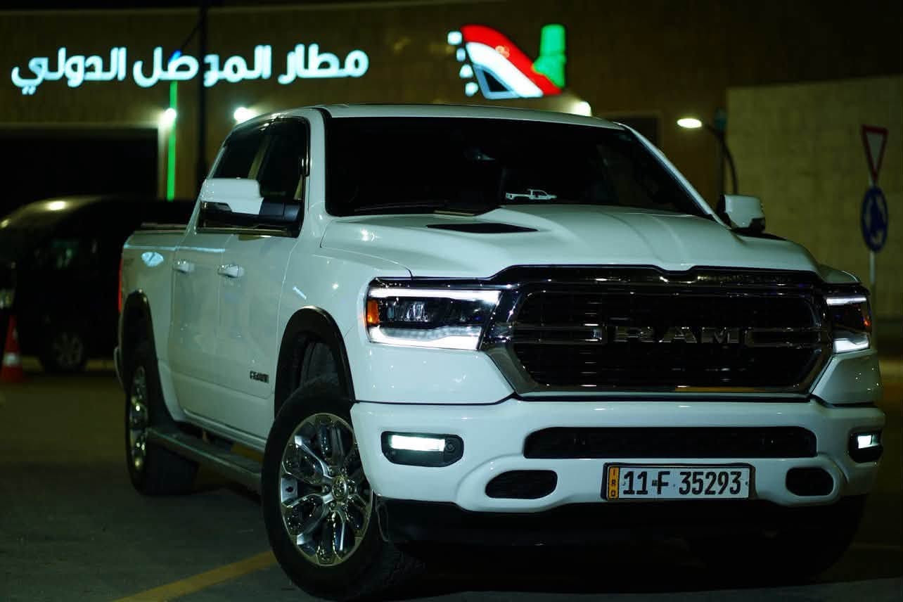 السلام عليكم

Dodge RAM  2023

V8____5700

‎✅المواصفات : 

رادار امامي وخلفي وحساسات امامي وخلفي

‎شاشة وسطية كبيرة كاري بلي واندرويد اوتو

‎نقاط عمياء 

‎كاميرا خلفية  

‎تشغيل بصمة (stop/start)    

‎كير اوتوماتيك 8 سرعات  

‎تحكم ستيرن 

‎مثبت السرعة 

‎
نظام توفير الوقود eco mode
‎

نظام مانع الانزلاق و الثبات

عداد المسافة /75  الف فقط

سياره حادثها جاملغ وبنيد محدث 👍❤️ جهة السايق بدون شواصي مكفوله 

‎ اي ضرر داخلي
 غير متواجد ع الفيس فقط رقم 

*********** 
***********
