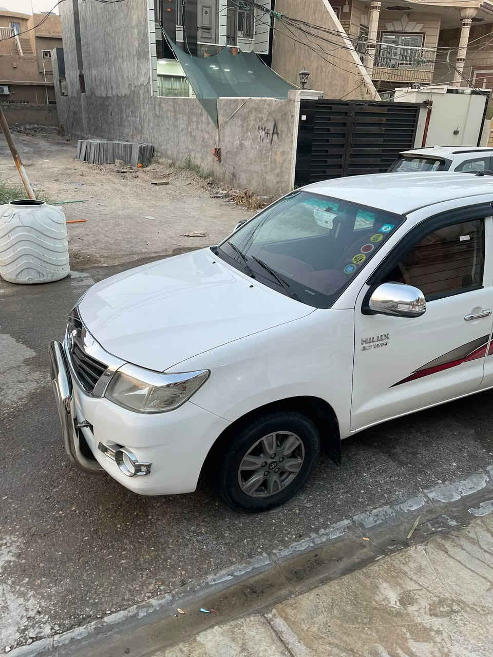 تيوتا (٢٠١٢) اوتماتيك سعودي ام الدعاء مكفولة من الصبغ بيها فقط بارد 

السيارة جديدة صدر جديد تخم تاير تبريد ثلج 

رقم ديالى سنوية لل٢٠٢٨   مكينة مكفوله مامفتوح بيها برغي

بجم كبس برغي مامفتوح بيه. السعر (١٦٥) وبيها مجال

مكاني ديالى بعقوبة /***********
