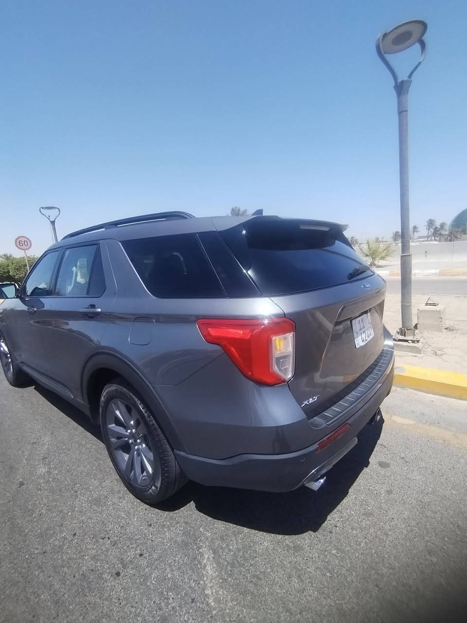 سلام عليكم
📌Ford Explorer 2024 Xlt📌

⚙️حجم المحرك 4 سلندر توربو(2.3L)

♂️عداد المسافة ١٩ الف كيلو  

🔷عدد المقاعد (7) راكب

ضرر مواصل لشاصي

مكفولة من الصبغ فقط تكحيل كارت

وتصليح كله بارد

 

الحادث مرفق بالصور ورقم شاصي موجود

♦️المواصفات :

بصمة تشغيل عن بعد 

بصمة ابواب

تشغيل عن بعد (Remote Start)

صندوق شفط كهربائي 

كشنات جلد #لونين

كشنات تدفئة+تبريد

استيرن تدفئة

سستم سماعات Bang&Olefsen

رادار أمامي(تحديد مسار)

رادار جانبي (نقاط عمياء)

رادار خلفي(تحذير من الاصطدام)

حساسات خلفية+ كاميرا

كير ماوس

اوتو هولد Auto hold

أوتو ستارت Auto start

أوتو ستوب Auto Stop

هاند بريك بصمة

تبريد مركزي 

شاشة كبيرة لمس 

Apple Car Play

Android Auto

تحكم وضعيات القيادة (Drive Modes)

مانع انزلاق+ABS

تحكمات استيرن كامله 

#السعر 243$ورقه 

سياره رقم بغداد دخول شهداء 

 الاتصال واتساب 

***********
