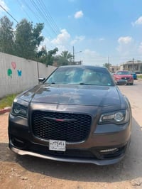 كرايسلر S300 2021  دبل دعامية  السيارة فول مواصفات ١/١ محرك v6 3600 ال...