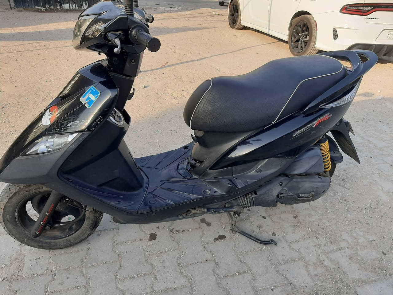 سلام عليكم
دراجة ماكس ثعلب للبيع
الدراجه جديده ماخذها مال رمبه قبل تقريبا 6 أشهر وصل المعرض موجود مع المنفيس 
الدراجة نوزل وكلشي شغال بيها بريكات واشاير ودبل اشاره ماناقصها شي كله بلادي مختم
سعرها 750 وبيها مجال بسيط
للتفاصيل تكدر تتفضل خاص او تتصل على الرقم ***********
مكاني بغداد/مدينة الصدر

