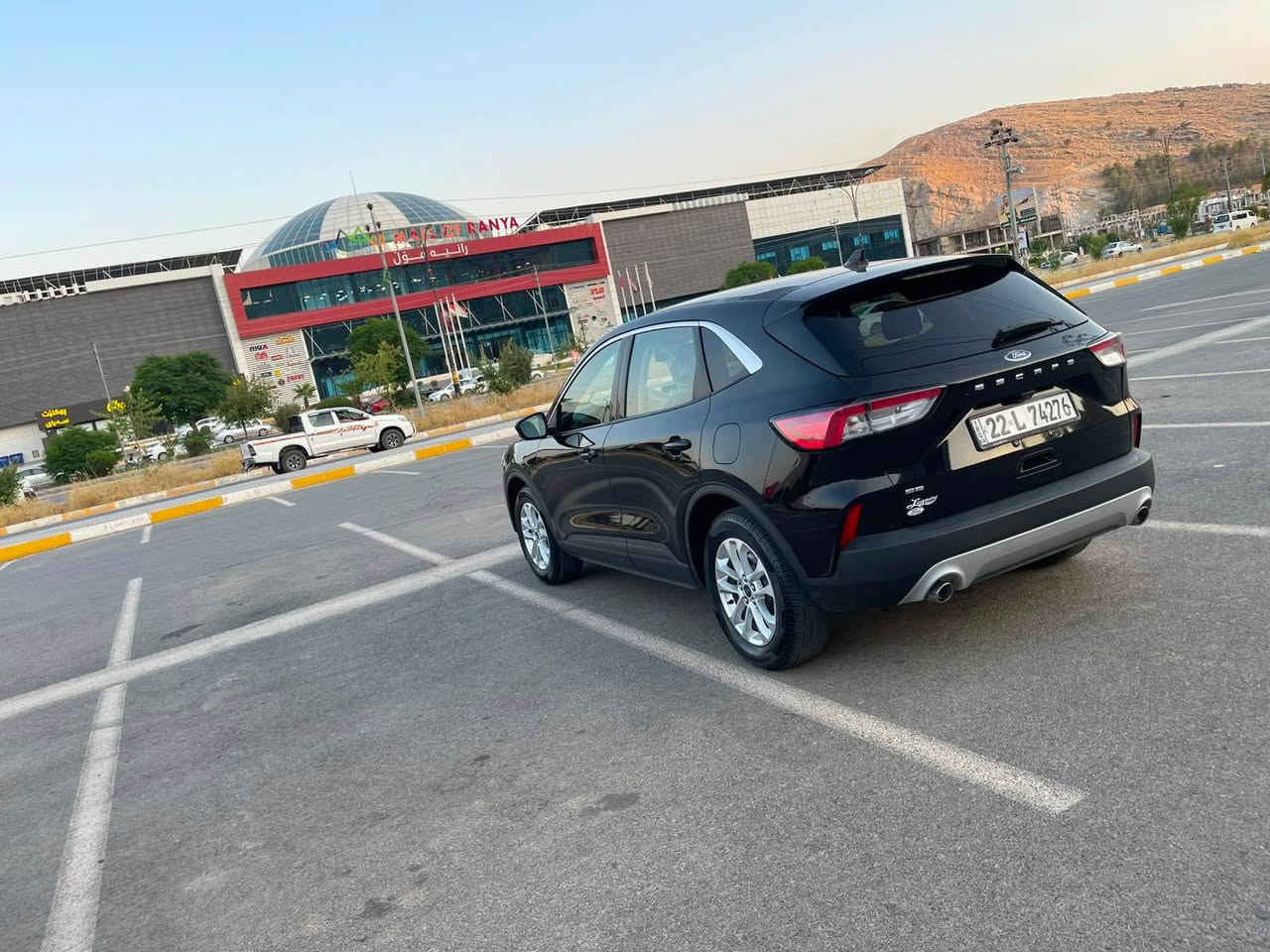 🖤🚘 FORD ESCAPE SE | 2021 🚘🖤

✨ دەستی دوو | شیک، پاک و ئامادەی فرۆشتن بوياغ نيه clean ✨

⚙️ 1.5L EcoBoost Turbo
🔧 3 Cylinder | 181 HP
🔄 Automatic | FWD
📍 20,064 Miles

💎 دیزاینی مۆدێرن و سەرنجڕاکێش
💎 ناوەوەی پاک و وەک نوێ
💎 خەرجی سووتەمەنی زۆر گونجاو

🔥 ئەگەر بەدوای ئۆتۆمبێلێکی جوان، ئابووری و متمانەپێکراو دەگەڕێیت،
Ford Escape SE 2021 هەڵبژاردەیەکی زۆر باشە بۆ بەکارهێنانی ڕۆژانە و گەشت 🚗✨

📩 بۆ نرخ و زانیاری زیاتر پەیوەندیمان پێوە بکە:

📱 WhatsApp: ***********
📞 Korek: ***********

🖤🚘 FORD ESCAPE SE 2021
U رانية, السليمانية
