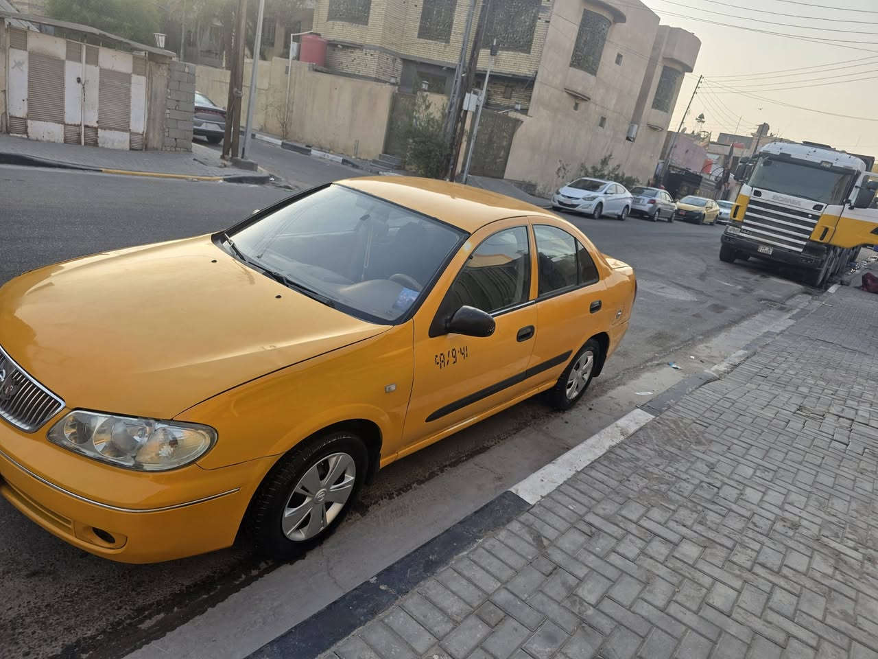 والسلام وعليكم نيسان سني٢٠١١ مكينه قبق اسود وكير عادي ياباني ابلاد اصفر بدون صبغ السياره راعيهه ماكو رقم بغداد عندي وكاله السياره ابيع بدون راعي المكان بصره جمعيات رقم الهاتف *********** السعر ٥٥ وبيهه مجال

