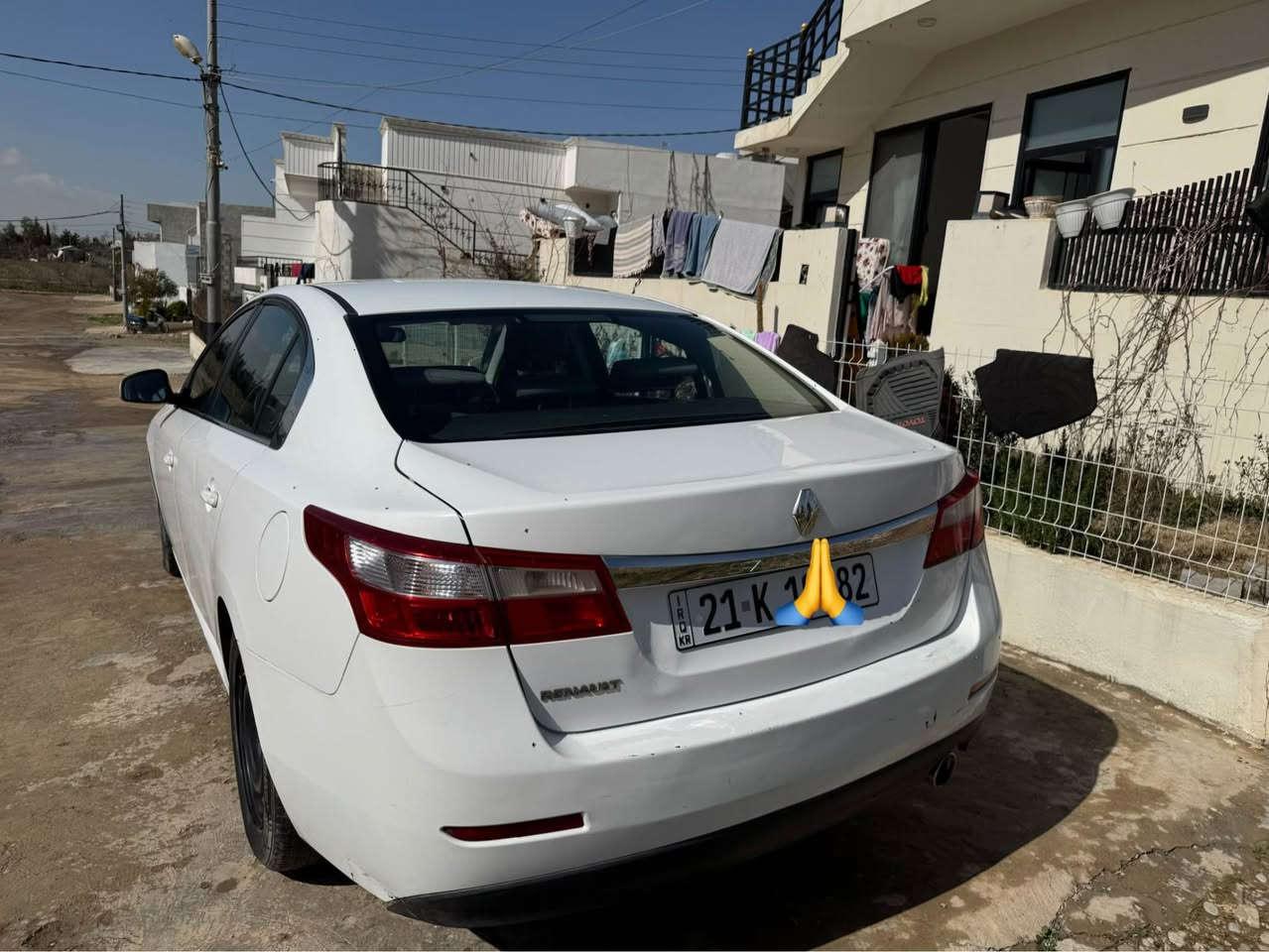 ڕینۆ سافران مۆدیل ٢٠١٢  بۆ فرۆشتن چوار جام کارەبایی تەحدید سورعە لیمیتی خێرایی تەنها یەک پەڵە بۆیاخی هەیە بە ناوی خۆمەوەیە سەنەوی تا ٢٠٣٠ نوێیە ڕەقەم باریک 

*********** السليمانية, العراق
