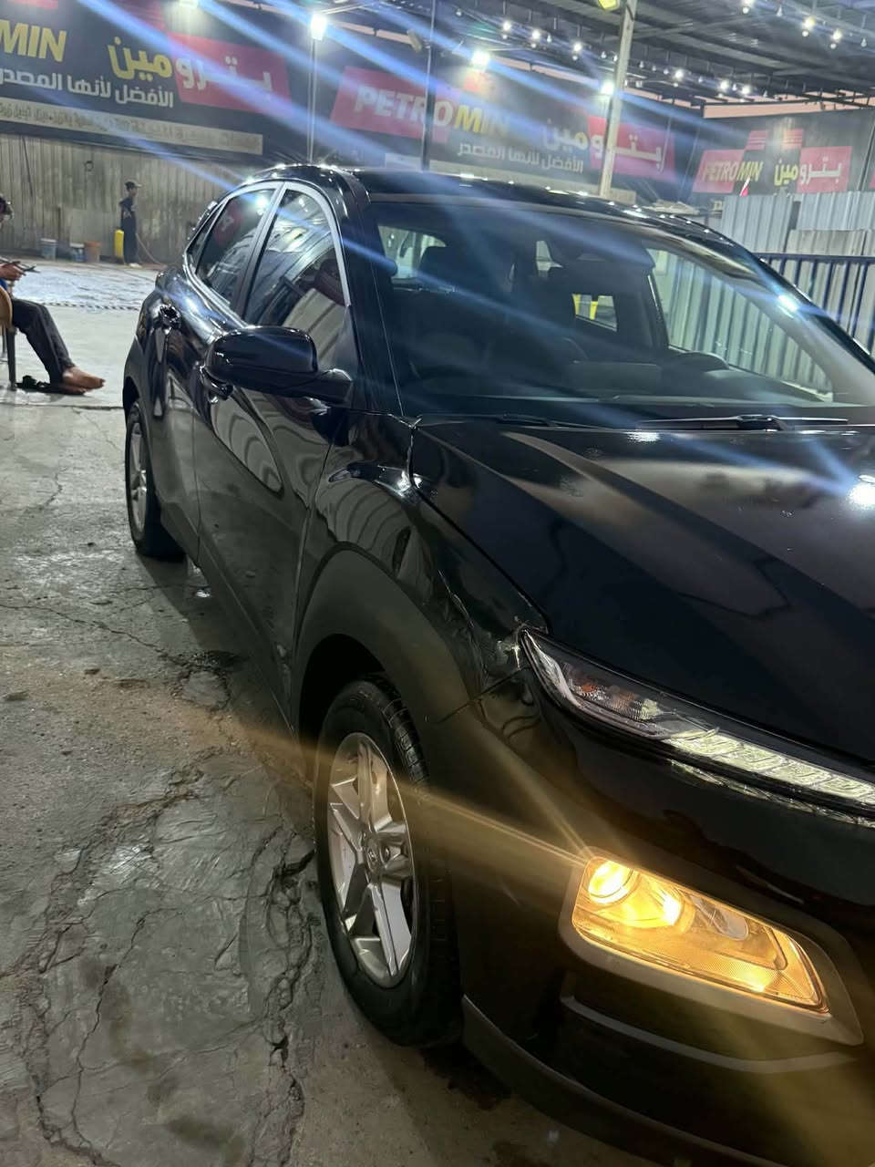 سلام عليكم كونا موديل 22 محرك 2000 دوش مكفول كير اي تي جديد   تبريد كله جديد تخم تاير جديد هزه جديده  باسمي شرط التحويل جاهزه من كلشي يرادلهه بارد  جاملغ وصبغ بنيد فقط السونر مع الصور مكان بغداد الهاتف *********** سعر مناسب 120 بيهه مجال قليل او  مراوس ام عيون او دب خراطيم حسب القناعه
