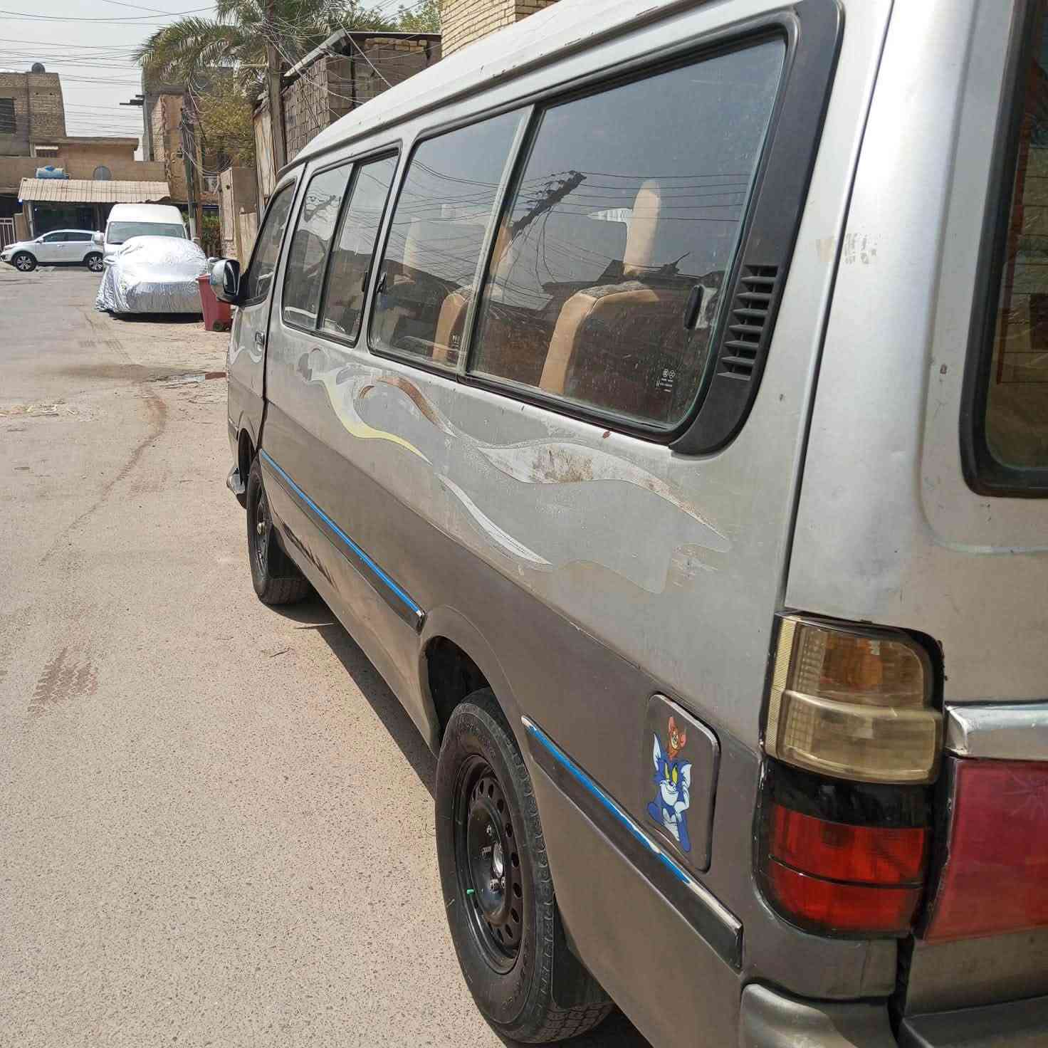 فوتون موديل 12 حرة محوله قبل اربعه ايام رقم بغداد انكليزي رقم الشاصي جديد مكينه ونجي مجاول جديدة شاديها مصفرة من كلشي مكان السيارة دورة ابو دشير للاستفسار ***********
