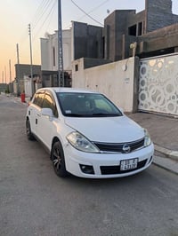 فيرسا • ٢٠١١ • كير اوتو