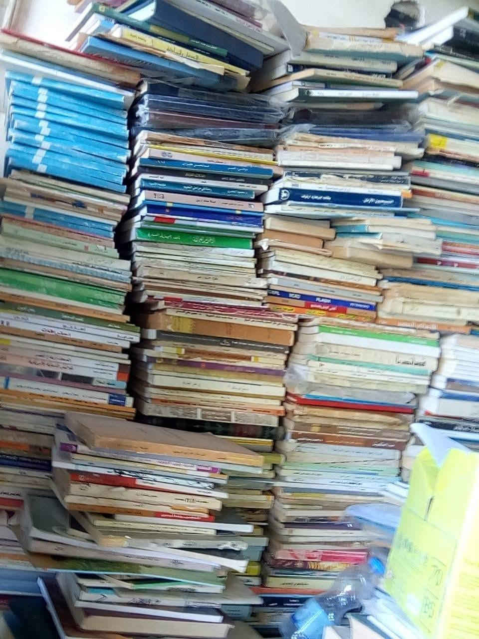 توجد لدينا تصفية مكتبة لبيع الكتب وكل ١٠٠كتاب بسعر ٦٠الف دينار مع التوصيل المجاني لجميع المحافظات***********
