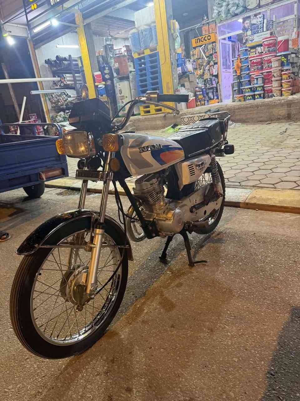 سلام عليكم اربعه كير موديل 22 نامه اصلي نضافه نفس البصوره النتصال عله هاذه الرقم ***********

