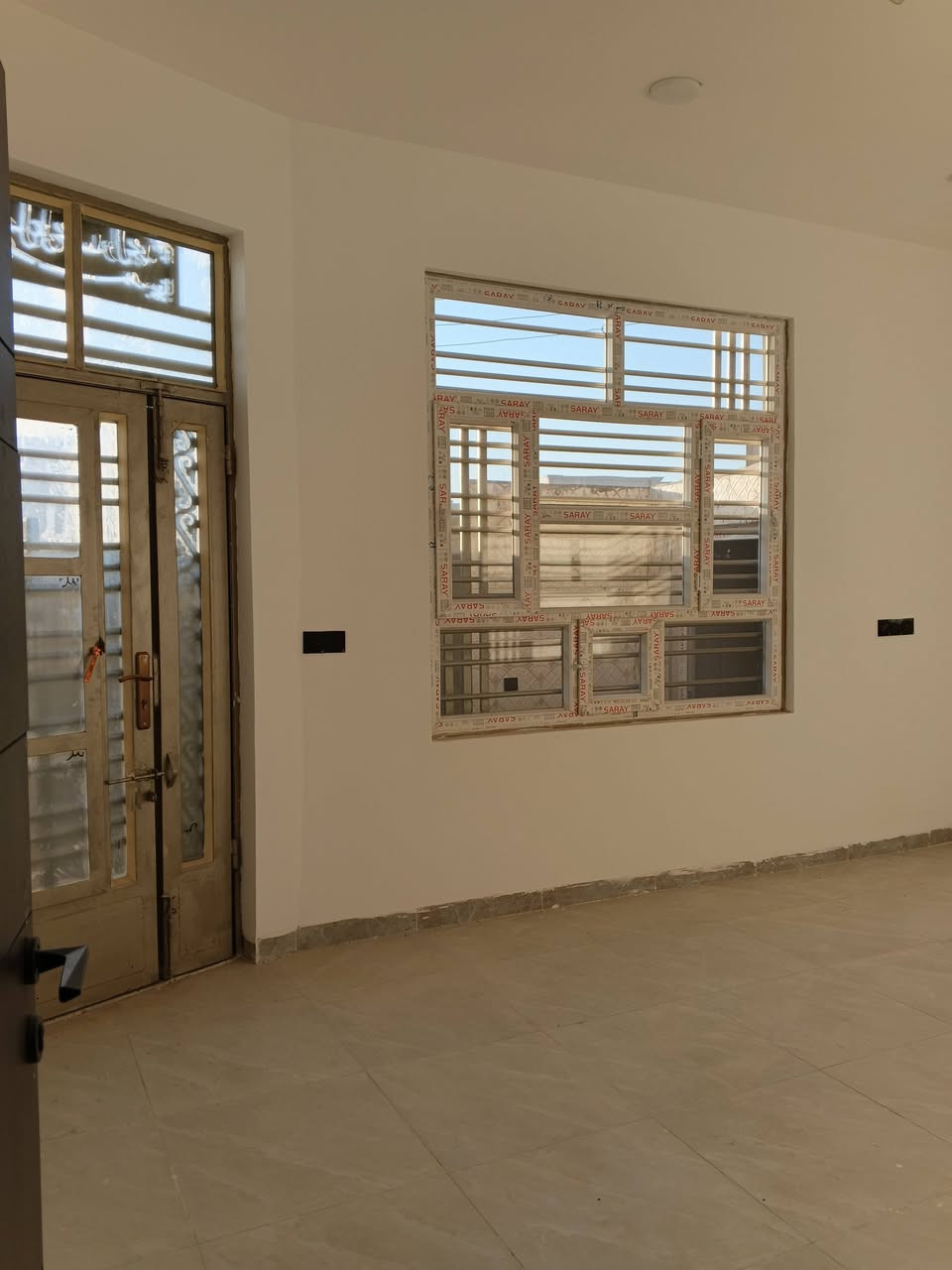 🏡 فرصة مميزة – دار للبيع (بناء حديث درجة أولى)

الموقع: تقاطع القدس – شارع التضامن

✨ المواصفات:
✅ المساحة: 100 متر
✅ طابقين
✅ 3 غرف
✅ بناء حديث درجة أولى
✅ جاهز للسكن
💰 السعر: 90
📞 للاستفسار الاتصال على الرقم ***********
