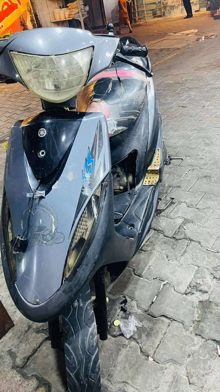 السلام عليكم مكلف مكلف مكلف بل نشر
دراجه ماكس 120
دراجه نضيفه 
مكينه ما مفتحه نضيفه 
دراجه شلعه معدل 
تحتاج ترتيب بصيط 
درجه هندر فقط سلف مايشتغل 
السعر 550بيه مجال بصيط حك الجيه 
رجائن الي مايعرف وماينطي الدراجه حكه لا يراسل 
الرقم*********** وتساب مفتوح دتئمن
