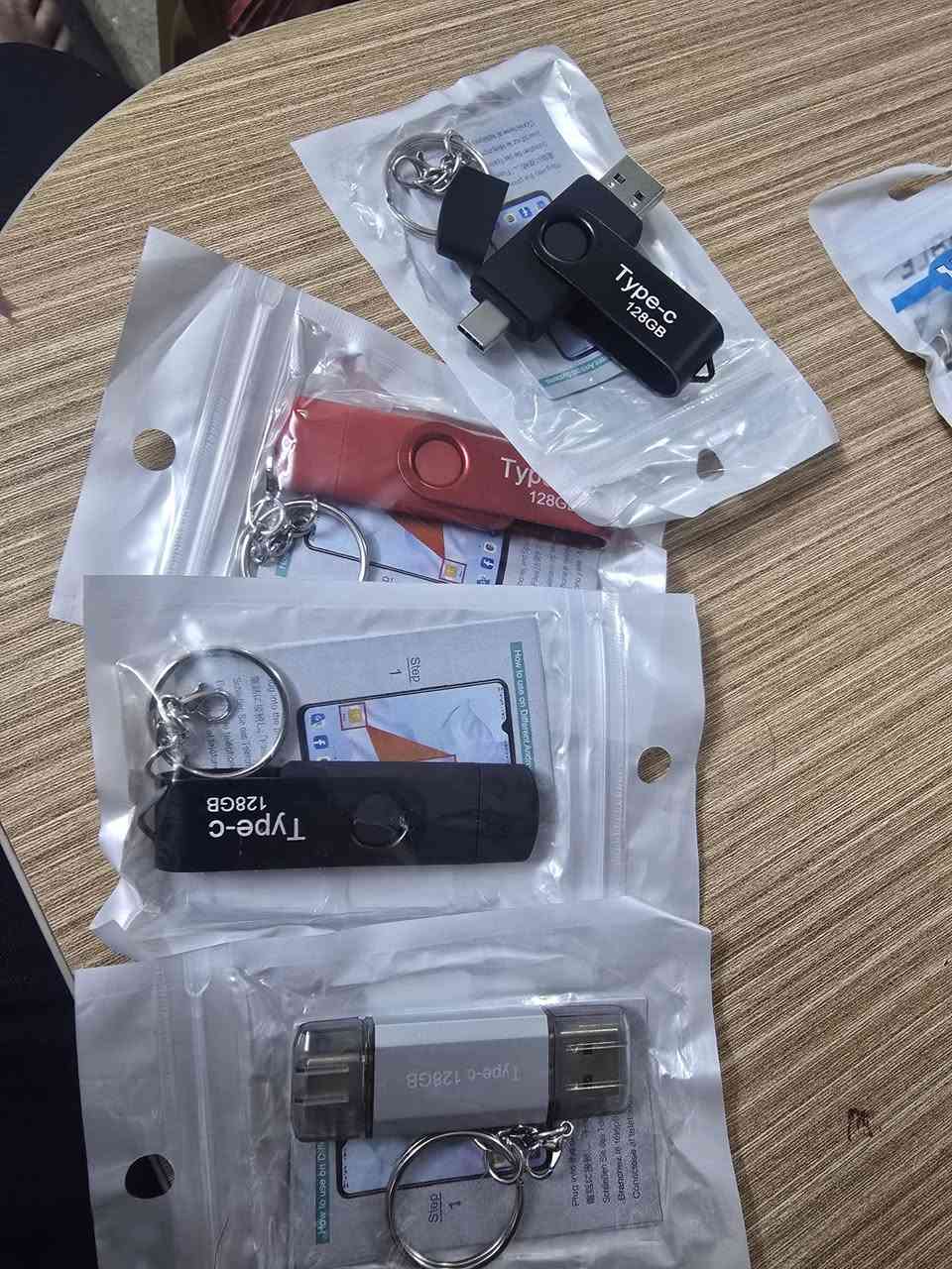 متوفر. شرط فحص. كل الاحجام
وتساب ***********
