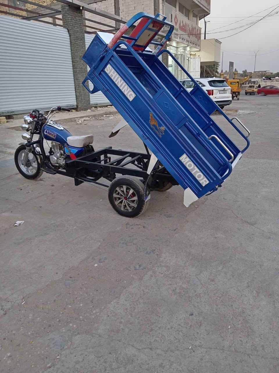 للبيع فحل الموديل 19 المحرك 23 الستوته خير من الله الشاصي مكفول الركبه مكفوله التايرات عريض جوبلس مال كيه ماعايزهه اي شي جاهزه أوراق اصولي بسمي من الوكيل السعر مليون و400 وبيها مجال خاص ماكو العنوان الديوانيه هذا رقم صاحب الستوته ***********
