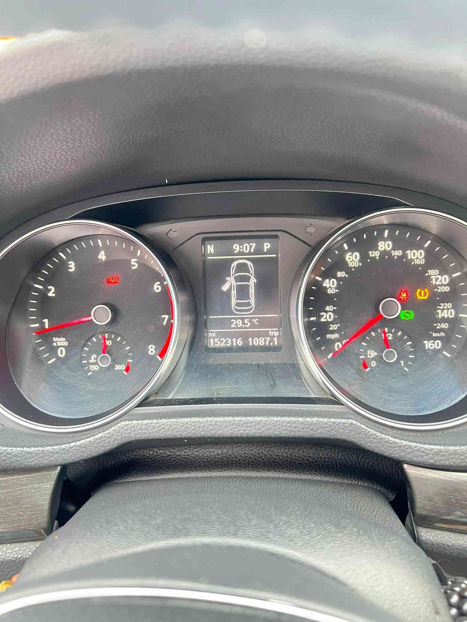 باسات 2017
موصفات SE فول فول
مكينه 18 توربو مرغوب
سياره كلين بدون صبغ دعم✅
ماشي 152 ميل
مكان سياره دهوك
سعر:142 مجال
***********☎️
