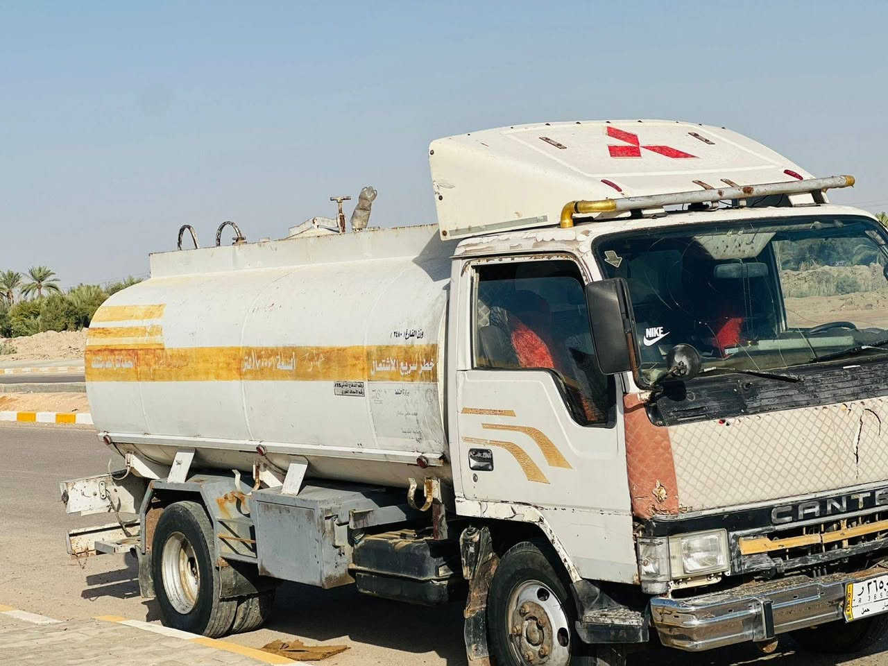 دنكر مسيبوشي للبيع رقم انبار حموله 7500 مكفول كفاله عامه  موديل 92 محرك كير اسكل تحويل مباشر السعر 80$ وبي مجال قليل *********** ‏ /‪***********‬‏
