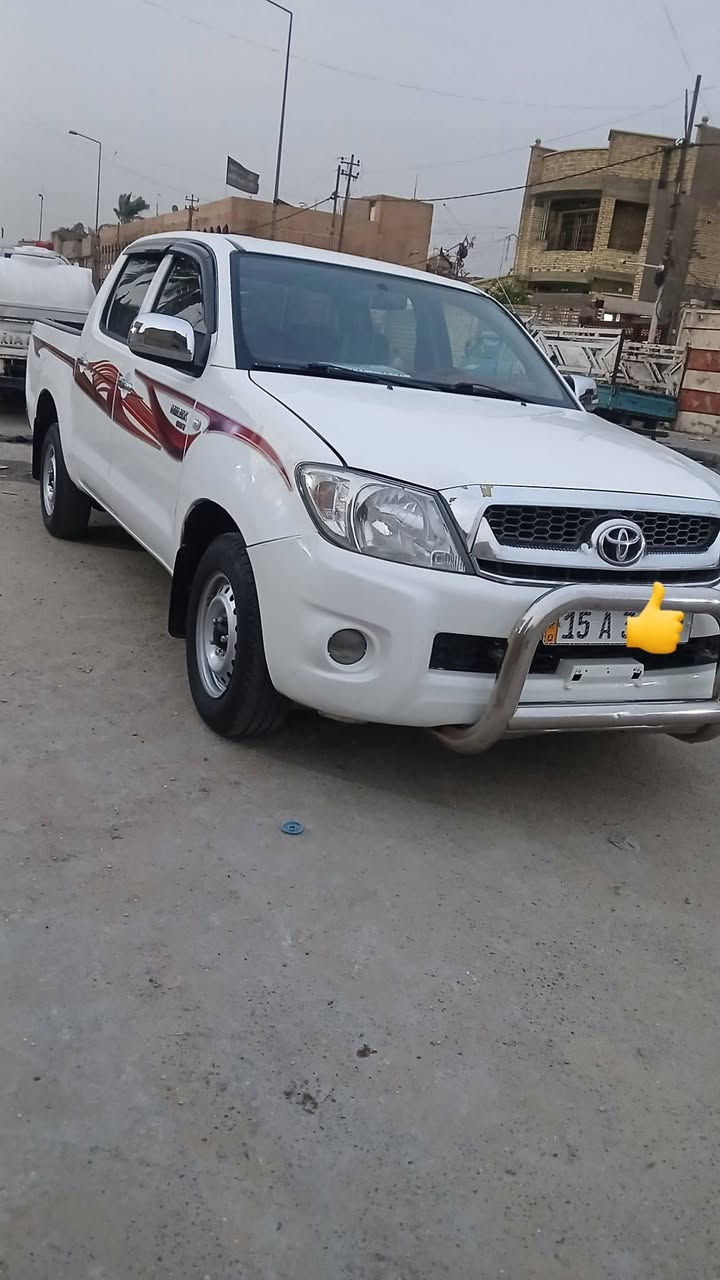 هايلوكس • ٢٠١٠ • رقم انبار