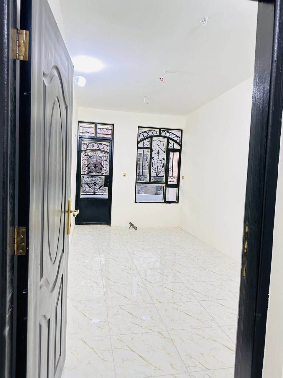 مشتمل للبيع مساحة ٦٠ متر
يحتوي على #استقبال #مطبخ #٢غرف #خدمات
الموقع 📍الشعب ضباط الكويتي 
للأستفسار آكثر الأتصال على الأرقآم 
***********

