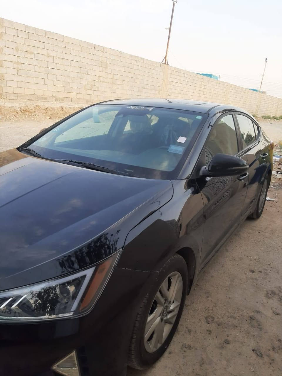 🚘 للبيع سيارة موديل 2020 وارد كندي

السيارة فول مواصفات، بيها فتحة وبصمة وجميع المواصفات المطلوبة، مكينة حدادية، وتخم تايرات جديد.

السيارة بيها قطعتين جاملغ جهة السايق وبنيد  والباقي كفالة، وحالتها ممتازة وجاهزة، وما بيها أي نقص يُذكر.

للعلم السيارة بسمي وسنويتها لل 2030 

مكان السيارة واسط الكوت *********** 

السعر  125$
