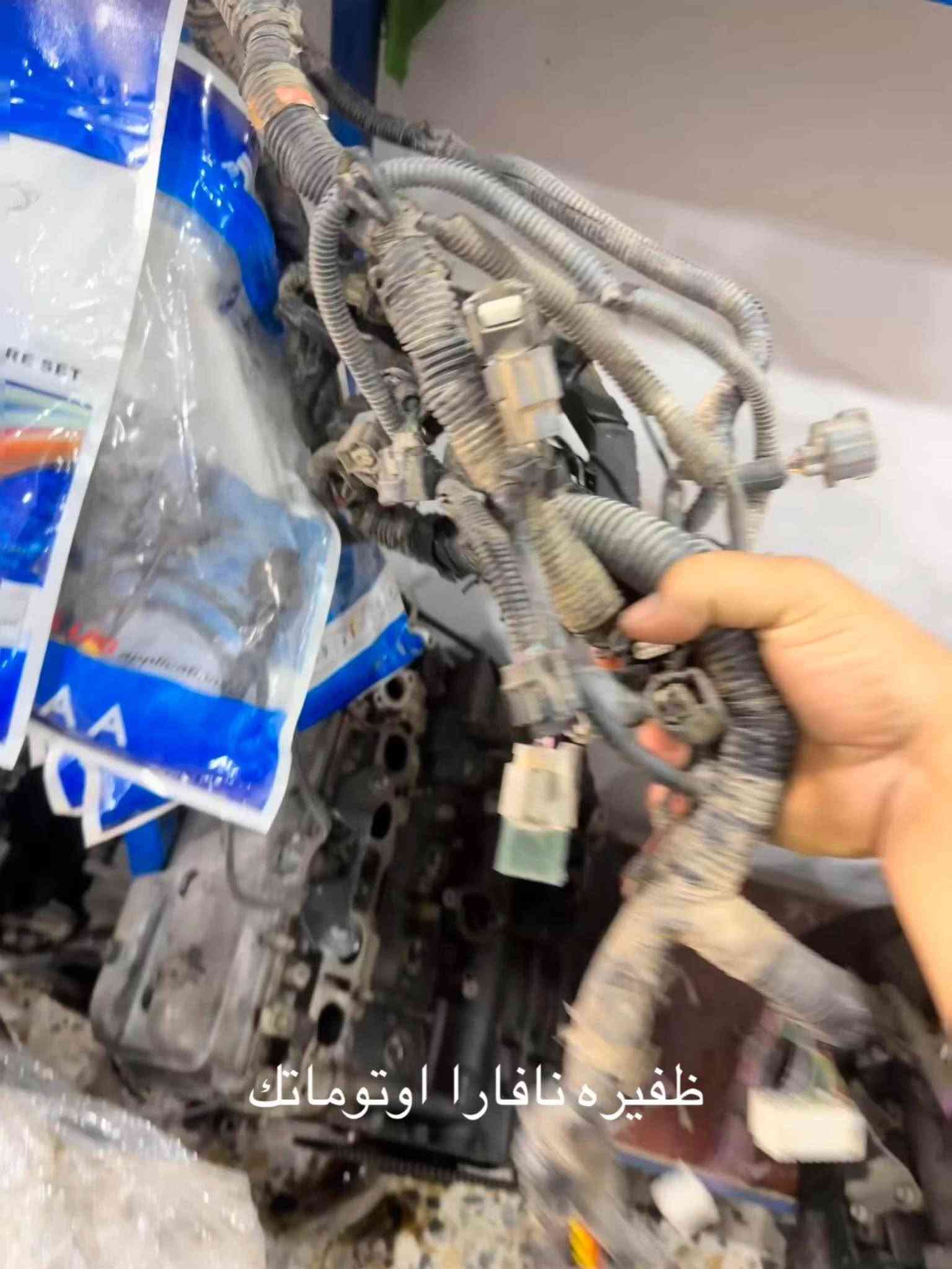 قطع غيار بيك اب تيوتا ونيسان 
بصره صناعية حمدان
*********** البصرة, العراق

نص مكتوب في الصور:
- ستيرن اصلي وكاله نافارا
- ربل جام بانفارا
- يده باب
- كيرز نافارا عادى واتماتك زيرو
- عقل اوتماتك اصلى
- ظفيره نافارا اوتوماتك
- عينه كيجات نافارا اوتماتك