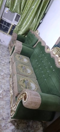 تخم اللبيع 7مقاعد + 4 كوشات  325 وبي مجال 07812610062