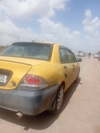 موديل ٢٠١٠ • ديالى كنعان