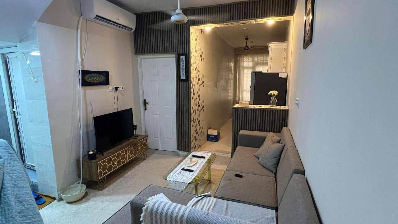 🏠 بيت على حديقة 
طابو صرف للبيع – الناصرية حي أور / المربع الذهبي
قرب دور النزاهة 
📍 على حديقة
📐 المساحة: 150 متر
📏 الواجهة: 6 متر | النزال: 25 متر

🏡 يتكون من:
• الطابق الأرضي: غرفة، مطبخ، صالة، صحيات، استقبال
• الطابق العلوي: غرفتين، ويحتوي على شقة بدرج داخلي تتكون من غرفة مطبخ صاله صحيات

💰 السعر: 270 مليون وقابل للتفاوض

📞 للاستفسار:
***********
***********

🔹 قناة التليكرام:
https://t.me/drug9899

🔹 قناة الواتساب:
https://whatsapp.com/channel/0029Vb73eLZEwEk4114Pur3X

🔹 كروب الواتساب:
https://chat.whatsapp.com/KqlF21SwJE28hN7zCroWld
