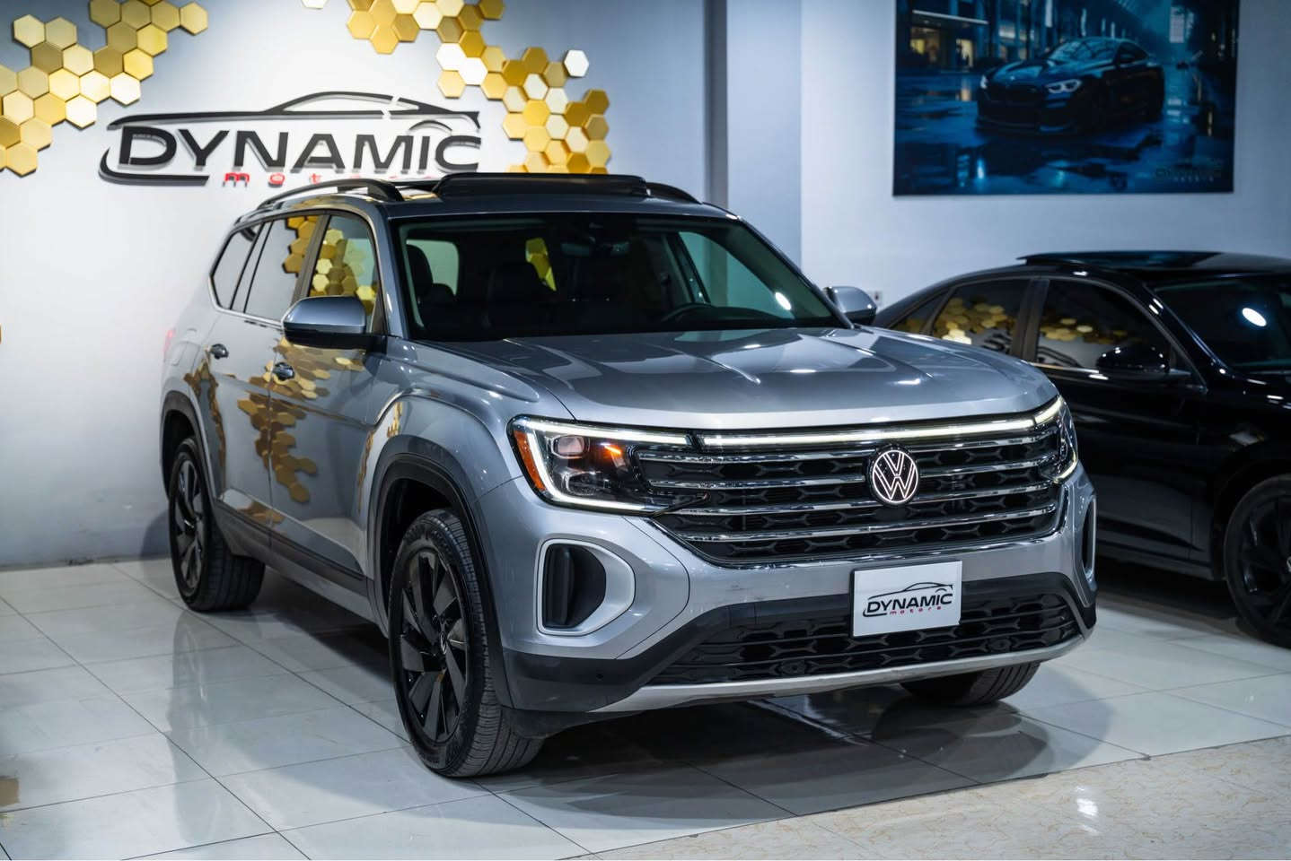 2024 VOLKSWAGEN ATLAS, 2.0T SE TECHNOLOGY

موديل: 2024
وارد : امريكي 
مواصفات :SE -
‎عدد الأميال : 18,000ميل
الون : سلفر
الون داخل ؛ اسود
‏‎سلندر :  V4
‎ صبغ :  ٢ قطعة بدون داخل  
ارباك : فقط بردة
سيارة رقم موقط ٣ شهر بي مجال
مكان اربيل شارع حديد و خشب معرض دايناميك موتورز
‏‎من المعلومات الرجاء التصل علي وتس اب
سعر جدا مناسب 🔥🔥🔥📲📲
                                                                                              *********** -
============== أربيل, العراق
