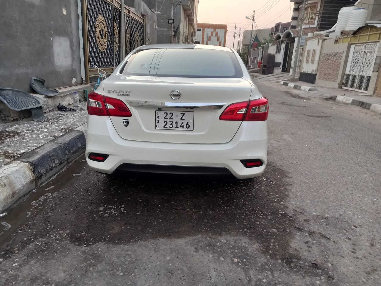 السلام عليكم نيسان سنترا تجميع موديل ٢٠٢٥ كفالة عمامه من البارد والصبغ والتبديل ماشية ١٨  الف  دوشمه ارضية وصندوك تخم بردات كشنات جلد بيجي تحكم ستيرن بلوجكترات شاشة ابل كاربلي واندرويد  رقم اربيل بسم شركه وكالة باسمي  وكالتها او تحويل مضمون من  شركة ابواب الرحمه  مكان السيارة البصرة شط العرب السعر ١٢٨ وبيها مجال ***********
