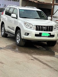 برادو 13 مكفوله رقم بغداد بسمي السعر 260 وبيها مجال 07708128877