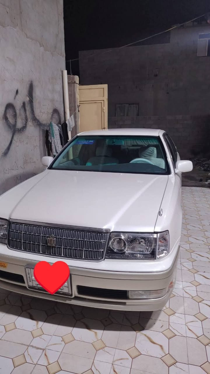 سلام عليكم سياره البيع راس الثور سياره جديده كير ومحرك وتخم تايرات سياره كفاله عامه كهربايات كلهه شقاله حداده 100/100سياره خير من الله رقمهه بصره مشروع وطني وسعر 112وبيهه مجال رقم الهاتف***********
