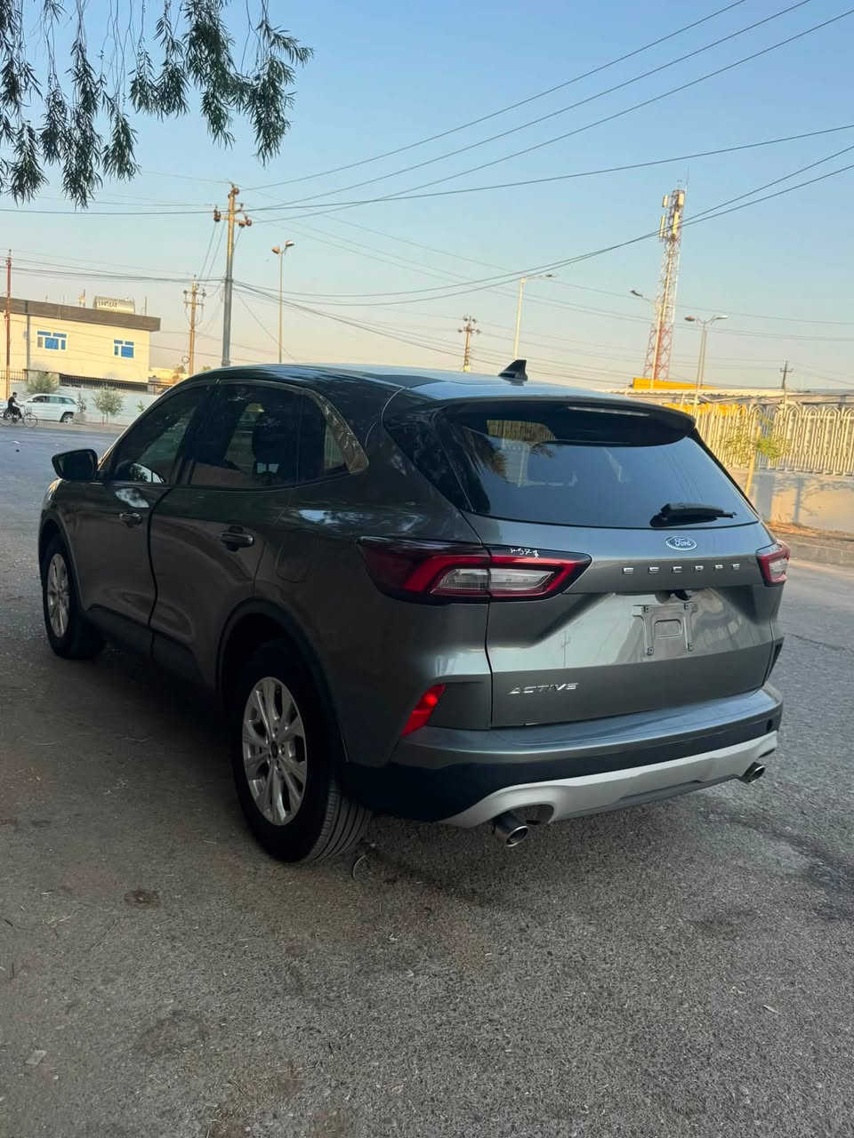 فورد ايسكيب موديل ٢٠٢٤ مواصفات اكتيف فورويل ماشي ١٢ الف محرك ٣ بستون مكان سيارة اربيل سعر بيع ١٢٨ ورقة سيارة بهاء جنطة خلفي وحاملغ امامي صور حادث موجودة بدون ارباك باقي كلشي بشرط لمزيد اتصل 
***********
***********
