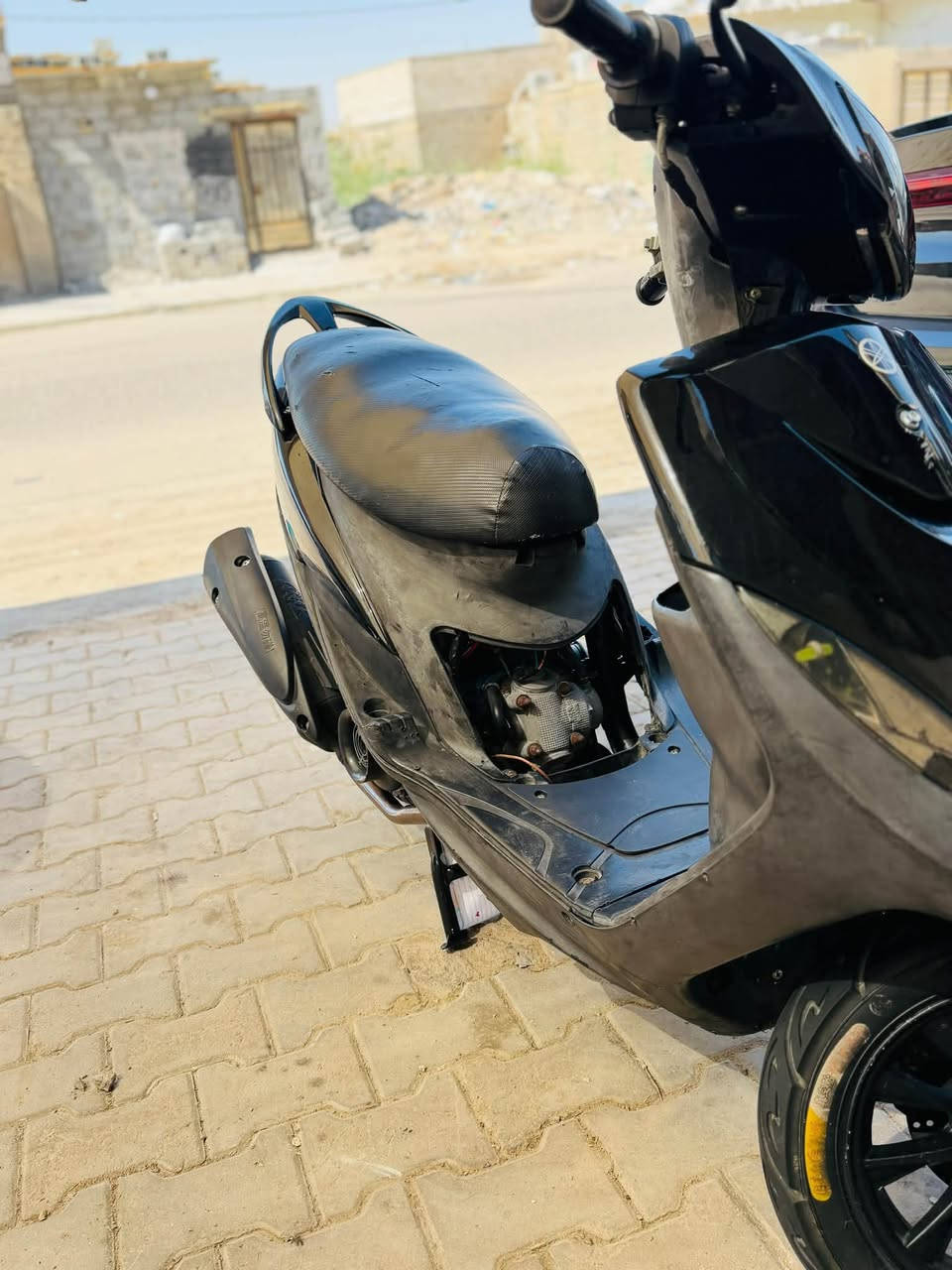ماكس عدله للبيع فقط .. مديل ،،2007،، دراجه كڤر اسود تجاري سواد املح بلادي  .. كامله من كلشي من سلف وهندر وكهربائيات بصوره عامه كلها شغاله ،، مفتوحه الدراجه بوشه 49 دراجه شلعه ومعدل وخير من الله سعر ,,650,,  مكاني البصره التنومه قرب مشروع الماء  ،، للاتصال او المراسله على هاذ الرقم ***********المو شراي لايتعبني رجاءً 🤍
