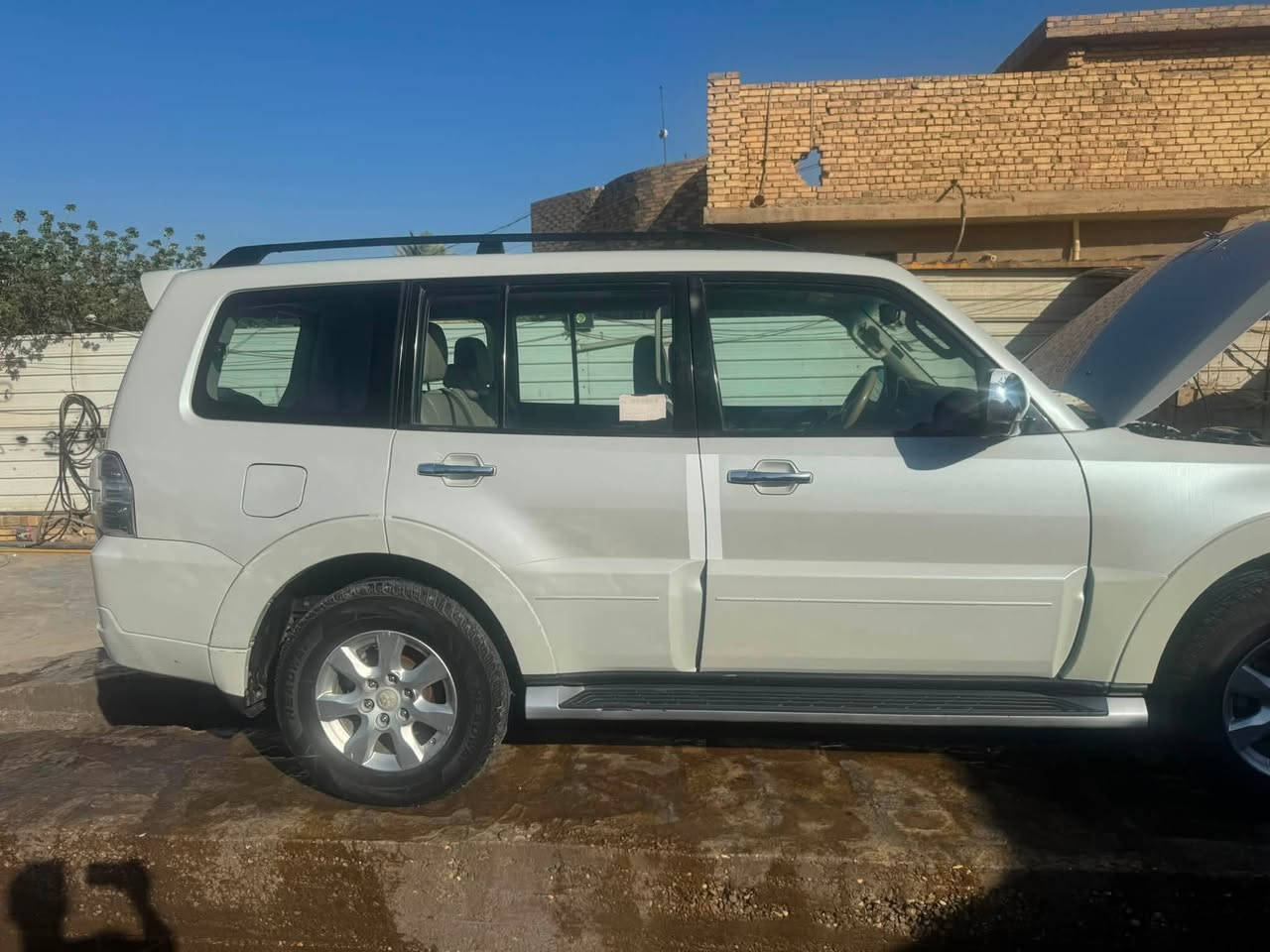 باجيرو حبتور فول واحد ع واحد رقم اربيل باسمي 
بيه الجاملغ الأيمن الامامي تبديل بدون دواخل
السعر 132 وبيه مجال 
موديل 14
***********

