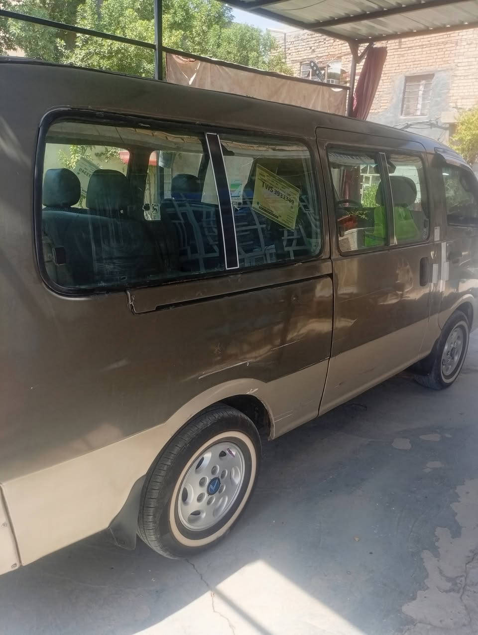 السلام عليكم للبيع بريجو موديل 2000 سياحي بلاديه السياره ما عده الربع الي وره باب سلايت مصبوغ كامل مواصفات مكينه لا تبخير لا تنقيص كهربائيات كلها شغاله كشنات جديده صدر امامي خلفي جديد تخم تاير مصفره هيئه ومرور بسمي تحويل ثاني يوم  السياره خير من الله ما نقصه شي كبل للشارع المكان بغداد السعر 88 وبيها مجال رقم الهاتف ***********
