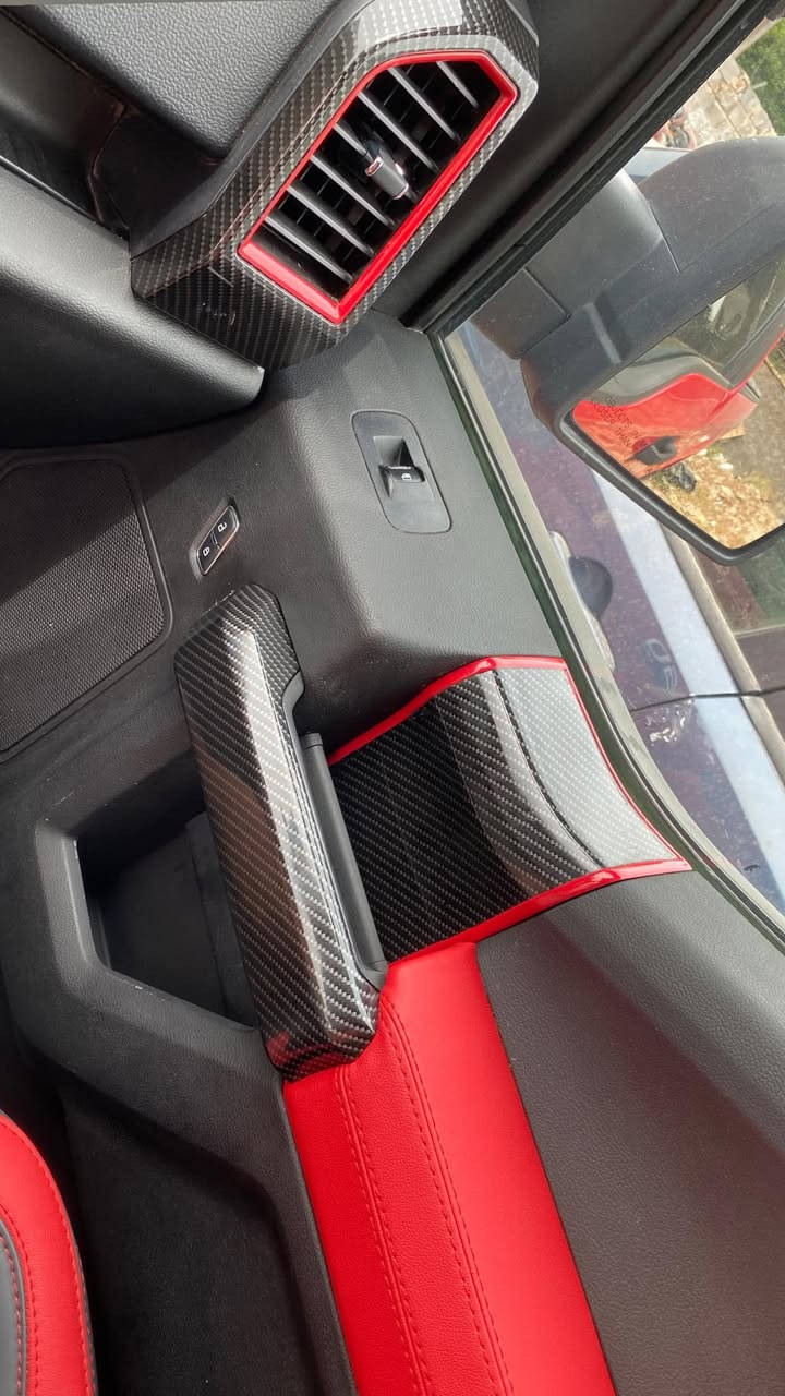 سلام عليكم
فورد F150  
طلاء كاربون فايبر 
طلاء كاربون فورجت 
ا 
اي استفسار 
***********
