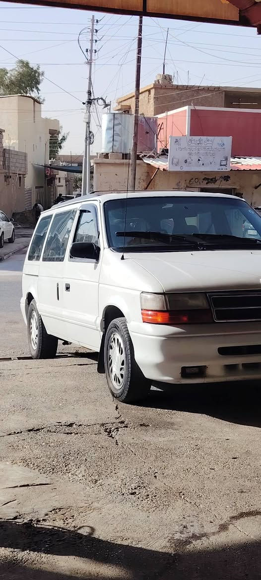 كلايزر موديل ٩٥ .٧راكب مكينه اصليتو منظومه تبريد بيها خلل بسيط   و. وداخل غرفتها نضيف وضع شركه كهربائيات كله شغاله  صبغ جماليه  رقم كركوك مشرعوع وطني المكان سياره تلعفر   صاحب الشرعي موجود شرط تحويل   سعرها  ( 45) بيها مجال بسيط  للاتصال ع الرقم ***********
