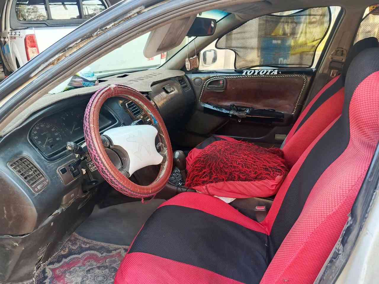 السلام عليكم سياره كرسته نفخ موديل 93سياره نظيفه محرك والكير تبريد شغال كهربائيات كوله شغاله السنويه جديده ال30بسمي مكفوله من الكص والنقل تايرات جدد حداده نظيفه دواخل نظيفه 
العنوان الناصرية قظاء الجبايش 
السعر 50 الاستفسار ***********
