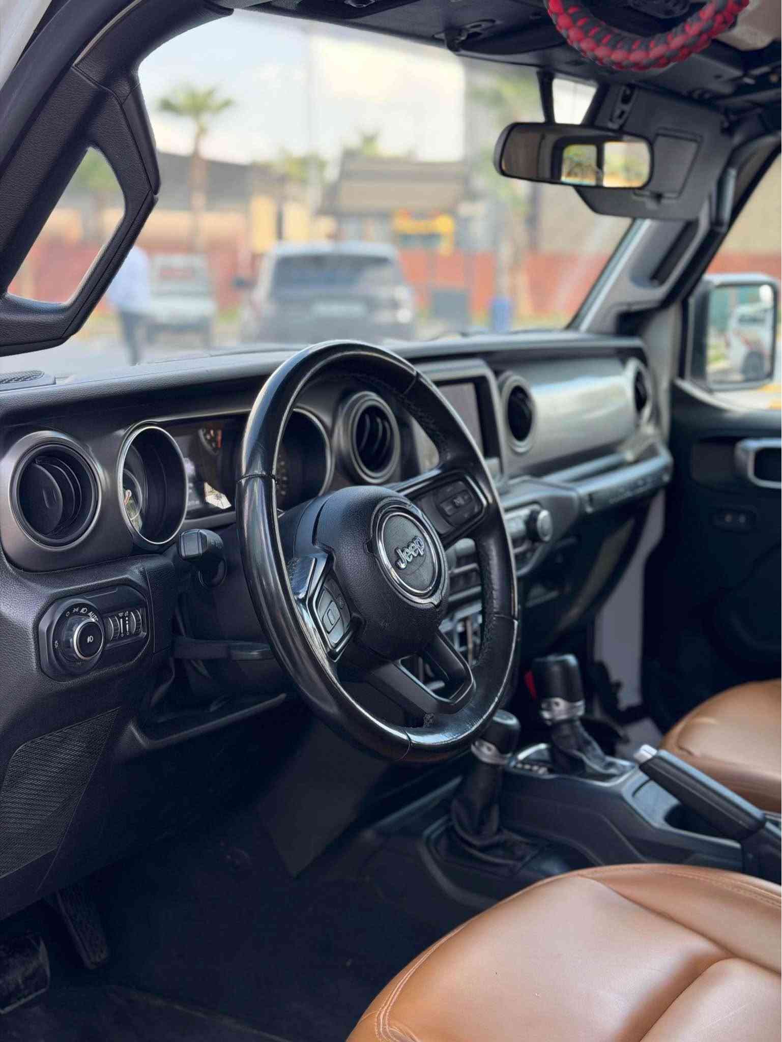 سلام عليكم 
Jeep Rangler-V6
مۆدێل 2022
بێ بۆیاخ
گێڕ تۆماتیل
سەحاری
دەبڵ اکسل - 4 جام کارەبایی 
تاخم تایەو ویلی لۆکی لە ژێرە
تەنها60 هەزار ڕۆشتوە
بەناوی خۆمە 
گێڕ مەکینە تەحویل تەبرید بەشەرت
سعری258$ 💸وەرەقەو کەمێک مەجال
شوێن هەولێر
ژمارەتەلەفۆن☎️
کۆڕەک:-***********
واتساب:-***********
_________________
سلام عليكم 
جيب رانكلر 
موديل 2022
سيارة مكفول بدون صبغ 
سحاري 
دفع رباعي- ٤ جام كهربائي 
٤ تايرات جديدة 
سيارة ماشي 60 الف 
سيارة بسمي 
گير معرك تحويل تبريد بشرط 
سعر 258$ 💸ورقة وبيها مجال للطيبين 
مكان اربيل 
رقم هاتف ☎️ 
کۆڕەک:-***********
واتساب:-*********** أربيل, العراق
