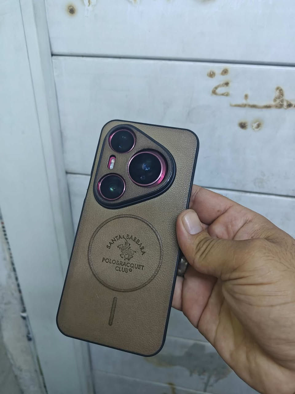 هواوي بيورا 80 برو • ٥١٢ • ظهر مكسور